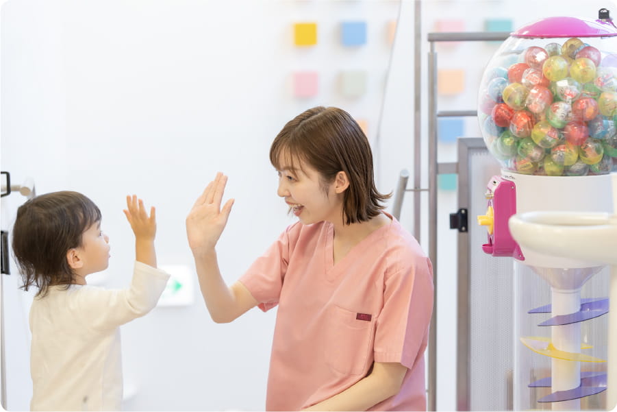 定期健診で<br>歯医者さんに慣れる